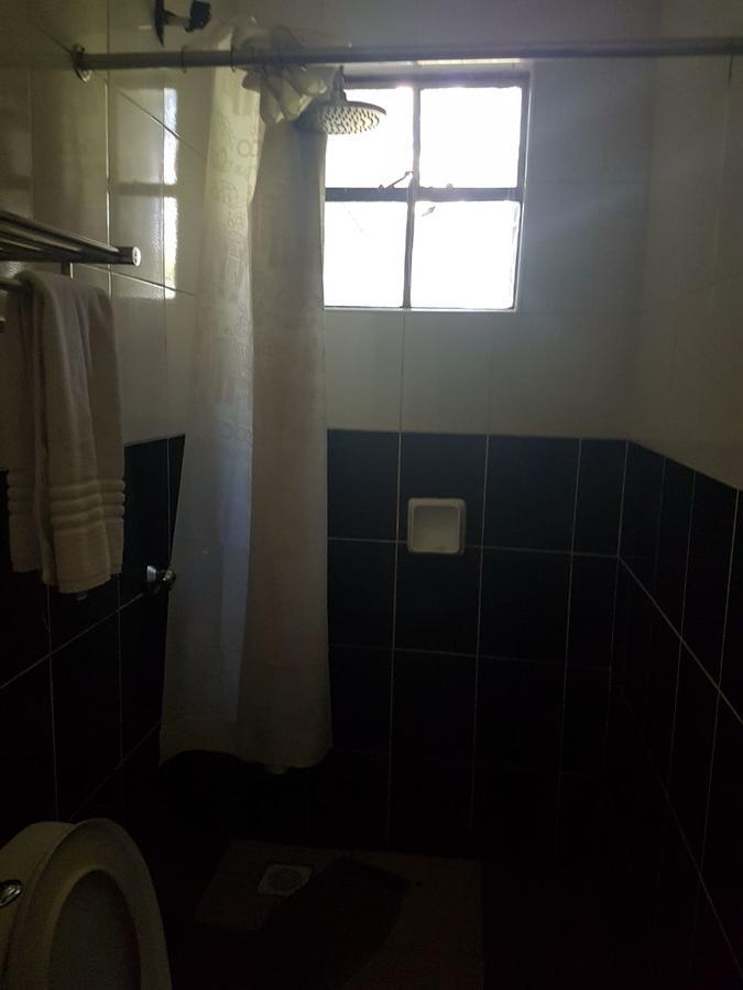 אלדורט The Noble Hotel & Conference Centre מראה חיצוני תמונה